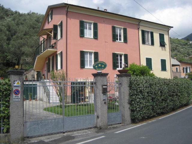 B&B Fattore Λεβάντο Εξωτερικό φωτογραφία